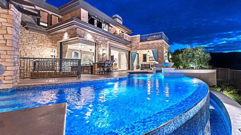 Summerlin John Stasi REAL BROKER LLC
